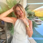 Pelin Karahan Instagram –