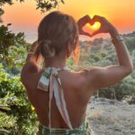 Pelin Karahan Instagram – Just breathe… 🫶🏻☀️