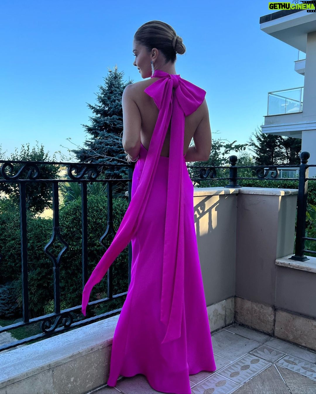 Pelin Karahan Instagram - Tamam bu son🤭💖