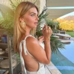 Pelin Karahan Instagram –