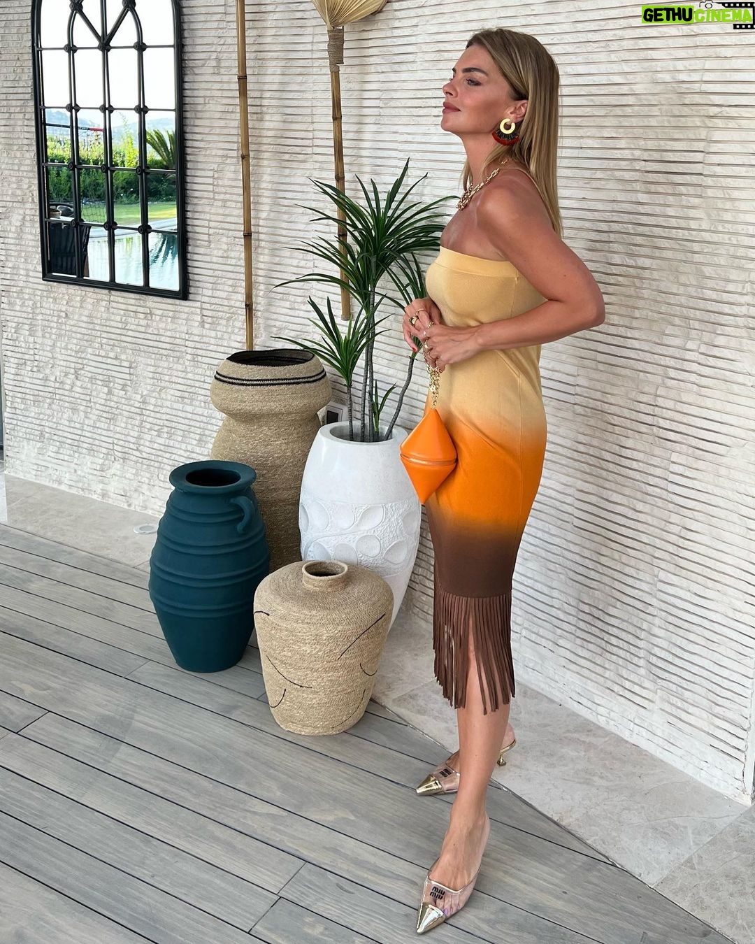 Pelin Karahan - 86.2K Likes - Yaz…🧡🤎