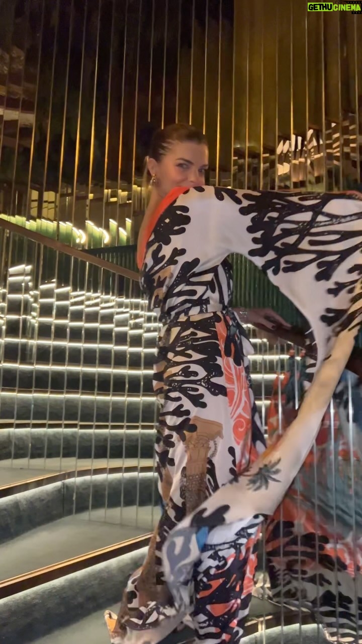 Pelin Karahan - 104.1K Likes -