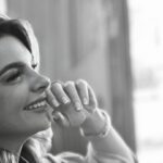 Pelin Karahan Instagram – Adana-Kayseri turnesi✌🏻😉
Bolca yemek, çokça kahkaha, şahane seyirci ve alkışlar… ve tabiiki yollar! Canım ekip🤛🏻🎭
#ŞaşırtBeni
@kerkisolfej
@modernmuziptiyatro Adana – Kayseri Yolu