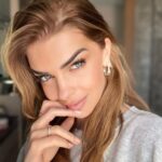 Pelin Karahan Instagram - Güzel ışık bulmuşsam… 😉🤳🏻