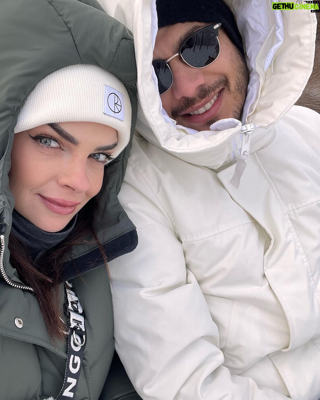 Pelin Karahan - 90.2K Likes -