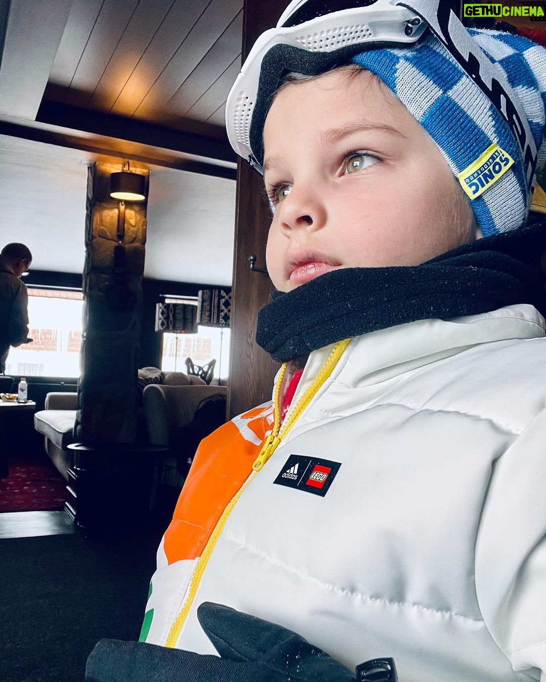 Pelin Karahan - 107.6K Likes - 🌨️🌨️🌨️
