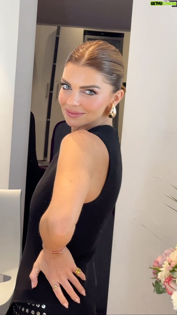 Pelin Karahan - 76.6K Likes - Hazırlık✌🏻