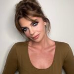 Pelin Karahan Instagram - ✨✨✨ Make up by @selen_karabulut @furkarakol #reklam