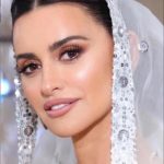 Penélope Cruz Instagram – Thank you @charlottetilbury for putting your magic hands on my face! @charlottetilbury @lancomeofficial