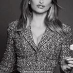 Penélope Cruz Instagram - Bravo @virginieviard !!!! What an incredible collection! ❤️ @chanelofficial