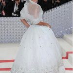 Penélope Cruz Instagram – Thank you #annawintour and @chanelofficial for an incredible night. #metgala2023 #karllagerfeld 💖