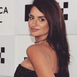 Penélope Cruz Instagram - #officialcompetition #tribecafilmfestival @competencia_oficial @antoniobanderas @martinezoscarok #gastonduprat #marianocohn @themediaprostudio @chanelofficial @pabloidbeauty