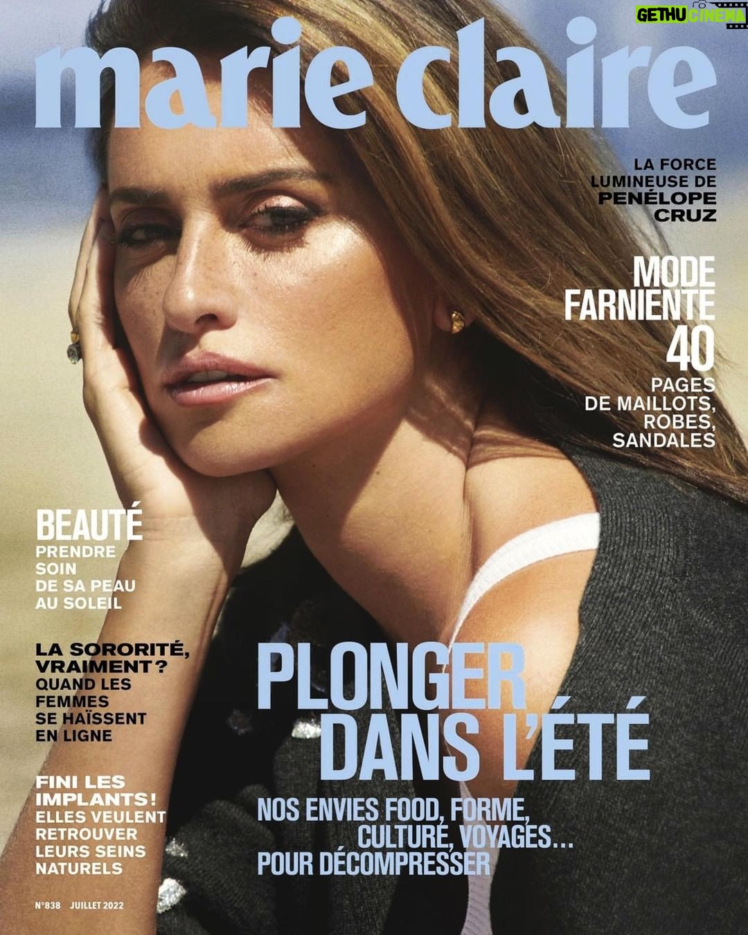 Penélope Cruz Instagram - Merci @marieclairefr @chanelofficial