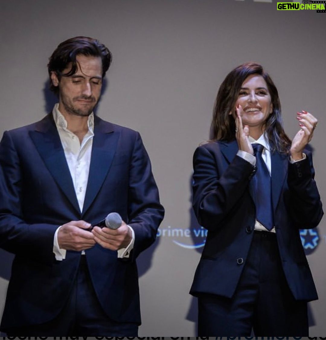 Penélope Cruz Instagram - #enlosmárgenes Estreno en cines de toda España ya este viernes!!!!