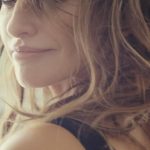 Penélope Cruz Instagram - So happy to continue this journey that started last year with @geox. This collaboration celebrates all contemporary women who embrace their daily routine with style, comfort, and versatility. 💕💕 @graysorrenti @geox