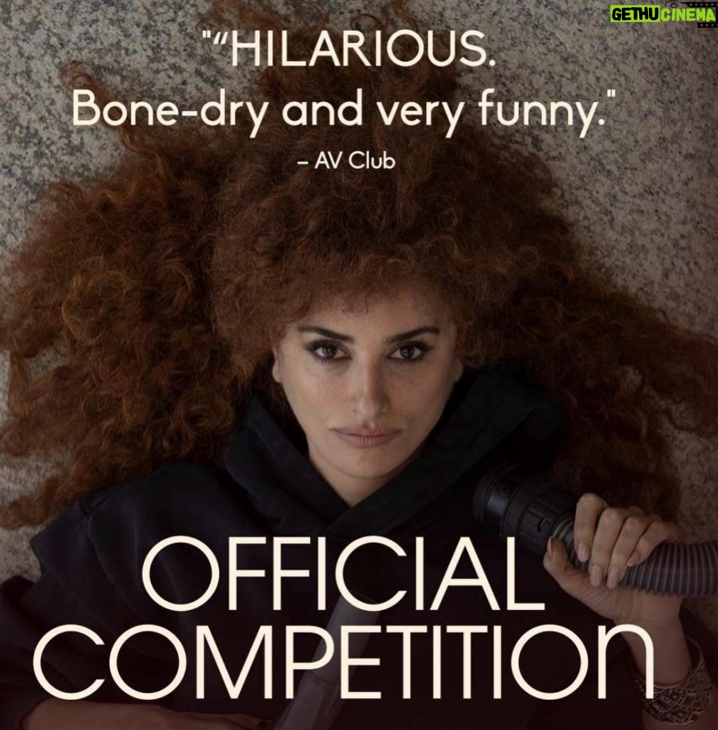 Penélope Cruz Instagram - Have you seen #officialcompetition yet?? In theaters now!! 😎