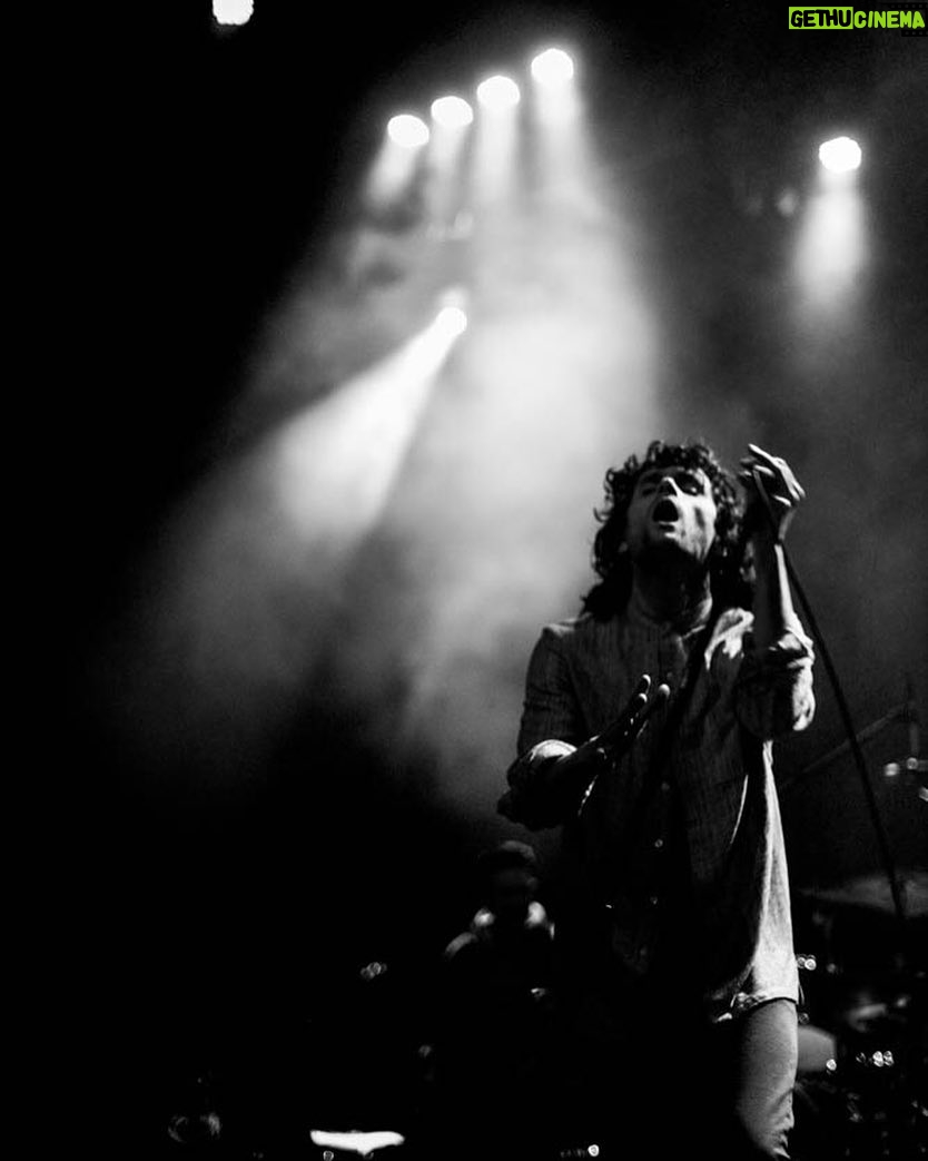 Penn Badgley Instagram - Chicago Thalia Hall (photo cred @paigefarrow)