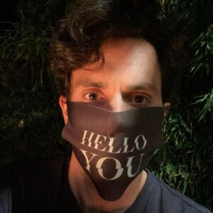 Penn Badgley Instagram - You & two of your friends can win a 30-minute Zoom session with me 👀
 

Link in bio! Bid on my @Charitybuzz auction in partnership with @TahirihJustice and its mission to support survivors of gender-based violence.