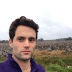 Penn Badgley Instagram – Keeping you posted… we’ll be on Instagram live after meeting Vilma for reflections on her experience, her desires, and her state being detained, separated from her daughter, in the state of Georgia, USA. Stay informed with @tahirihjustice #ReleaseVilma