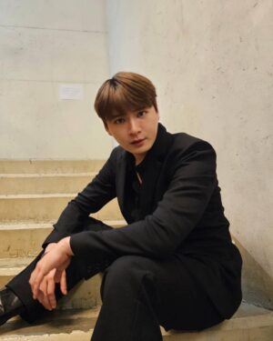 Perawat Sangpotirat Instagram - Cr : @dunknatachai 🤍🙏🏻