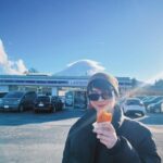 Perawat Sangpotirat Instagram - LAWSON FRIED CHICKEN HOT & FUJI SAN 🍗🇯🇵🗻 #จบคอนเสิร์ตกินวันละ5ชิ้น 😭🤣 Lake Kawaguchi