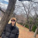 Perawat Sangpotirat Instagram - สวัสดีปีโป้ 2024 ครับ🎇🎊❤️🇯🇵 พรที่อยากขอ คือให้พ่อแม่แข็งแรงไม่เจ็บป่วย อยู่กับลูกไปนานๆนะ 😍 Lake Kawaguchi