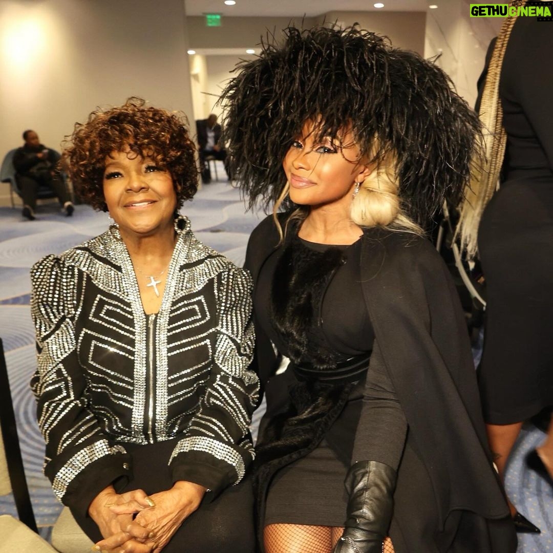Phaedra Parks Instagram - #bestmoments of #2023! Everybody knows Iβm a double #PK and to have #gospel #legend @pastorscaesar fix my good church hat was hands down #iconic! I was raised on her music. I know every song word for word-and at almost 90 she still shouts and glides smoother than a peacock! She is #life!!!! #FBH #COGIC #holdmymule #FirstLadyofGosel #Pastor #ShirleyCeasar ππΎππΎ Thanks @larryreidlive & @freddyophotos @freddyopics for capturing this moment