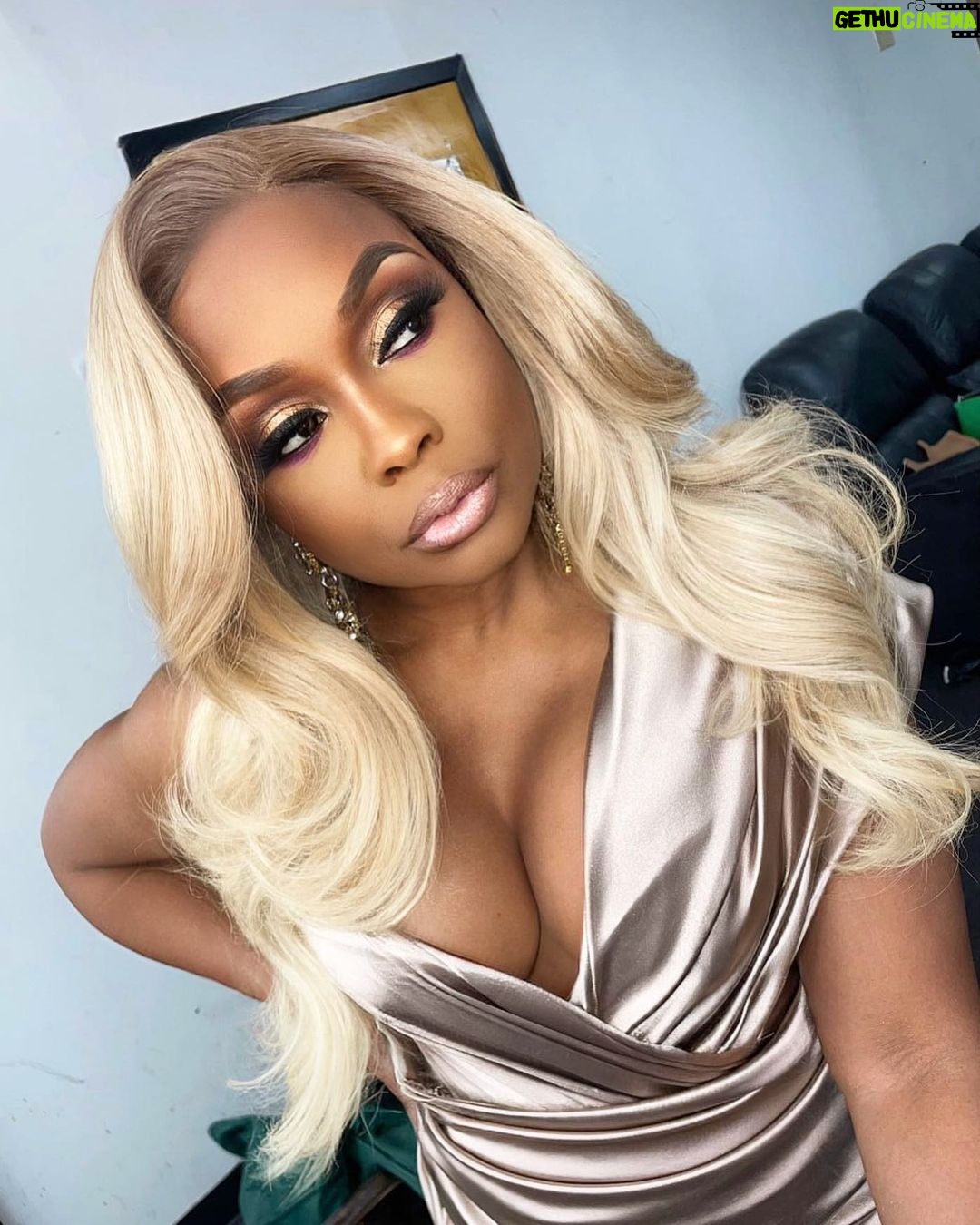 Phaedra Parks Instagram - The topic and top pick 💄