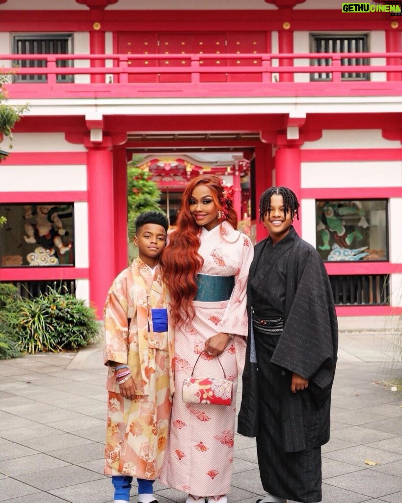 Phaedra Parks Instagram - “May your heart be light, your celebrations be joyful, and your time with loved ones be filled with warmth.” #MerryChristmas from our family to yours! #familytime #boymom #love #traveltheworld #travelwithkids Tokyo,Japan