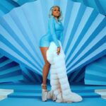 Phaedra Parks Instagram - Don’t be #blue I already fell for you 😉 #HappyValentinesDay 📸: @shotbychareese @ivyshowroom showing out‼️ Stylist: @__tygee__ 💇🏽‍♀️: @jacorean_ 🎨: @tomilolaofbiggles 👠/💍: @fashionwidower