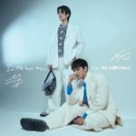 Phakphum Romsaithong Instagram - 【MR│Cover】Mile Phakphum X Apo Nattawin 共創閃耀年代 去年泰劇《KinnPorsche The Series》（黑幫少爺愛上我）不但引來全球狂熱，亦為觀眾帶來MileApo這對黃金組合。繼電影《Man Suang》（情牽浮生戲）後，他們將再次同框，在新劇《Shine》中刷出新火花，為觀眾展現各自不同的一面。在《MR》的16週年，我們邀請到兩位泰國男神Mile Phakphum（張澤毅）及Apo Nattawin（陳立波），分享他們在戲裏戲外的「兄弟情誼」。 《MR》16週年號為大家帶來特別驚喜：不只有Mile Apo各自的單人封面及雙人封面，一共三種封面讓大家選擇；內頁更有獨特的菲林式設計，內藏一張Mile Apo的九格寶麗來照片，背面更印有兩位男神的簽名合照，與讀者一同紀念《MR》16週年這個重要時刻。 @milephakphum @apo555 @Dior @beoncloud.official #mrrmhk #cover #三月號 #16週年 #16thanniversary #Mile #MilePhakphum #張澤毅 #张泽毅 #ภาคภูมิร่มไทรทอง #Apo #ApoNattawin #陳立波 #陈立波 #ณัฐวิญญ์วัฒนกิติพัฒน์ #MileApo #Dior #DiorSummer24 #黑幫少爺愛上我 #黑帮少爷爱上我 #KinnPorscheTheSeries #ManSuang #情牽浮生戲 #Shine #star #BeOnCloud