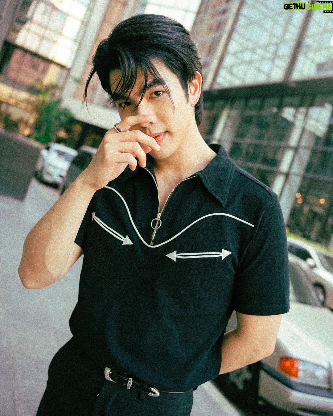 Phakphum Romsaithong Instagram - ,,, 🌹 Or 🥀 ,,, Bangkok, Thailand