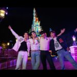 Phakphum Romsaithong Instagram – ,,, Wonderful & Lovely Times In Disneyland💚☺️ ,,,

คิดถึงเลยครับ
@hkdisneyland

.
.
#HKDisneyland  
#Momentous  
#LoveTheMemory #CastleOfMagicalDreams  
#LetItGo             
#WorldOfFrozen Hongkong Disneyland