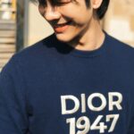 Phakphum Romsaithong Instagram – ,,, ☀️🧧 ,,,

@Dior
.
.
#DiorSpring24 Chinatown Yaowarach ไชน่าทาวน์ เยาวราช