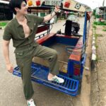 Phakphum Romsaithong Instagram - ,,, เที่ยวครึ่งวันที่ลาว แบบชิลๆกับครอบครัวคร้บ:) ,,, เดินทางจากนครพนมไปง่ายๆ ชิลๆ และถ้ำสวยกว่าที่คิดไว้เยอะมากกก คนลาวตะฮักหลาย^^ TB To July (ลืมลงรูป😆) . . #Laos #July2023 ถ้ำนางแอ่น คำม่วน ประเทศลาว