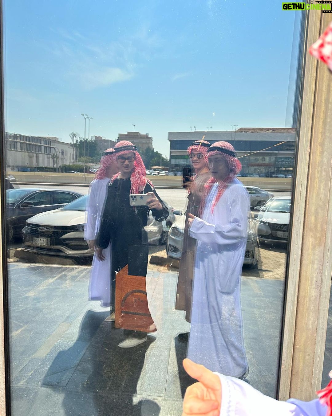 Phakphum Romsaithong Instagram - ,,, Old Photos When I Was In Saudi Arabia Dec, 2022 || Excited For 2023, I’m Here Again😎🤓 ,,, Jeddah, Saudi Arabia