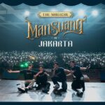 Phakphum Romsaithong Instagram - ,,, Jarkata + Taipei + (Hongkong*2) + Singapore + You = 💚 My Equation Of Love:) . . #TheMagicalMansuang Singapore City