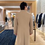 Phakphum Romsaithong Instagram - ,,, After The Show I’ll Go Shoping🕊️ ,,, ได้เสื้อ Wool Coat ของ Dior ไซส์48 สี Beige ซับข้างในสี Olive กลับมาใช้งาน 1 ตัวถ้วน ชอบ Long Coat มากๆอยู่แล้ว เจอสีโปรดทั้งคู่อยู่ในชิ้นเดียวกันก็ อดใจไม่ได้จริงๆ 🤪 ใส่แล้วเป็นยังไงบ้างครับ:) ? . . @Dior #Dior #DiorSS24 #DiorWinter23 Dior - Paris Montaigne