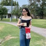 Phantira Pipityakorn Instagram - ถึงเราจะไม่มีไหปลาร้าแต่เราชอบกินส้มตำนะ Mueang Roi Et District