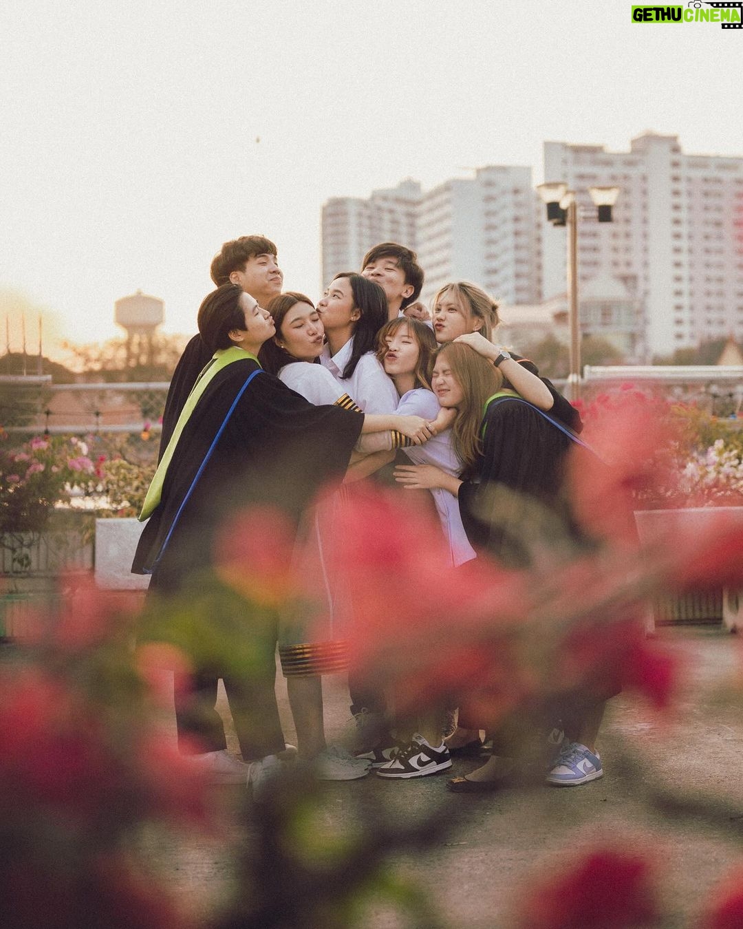 Phantira Pipityakorn Instagram - πΊπ»π©°ππππ» #lhaipainhai