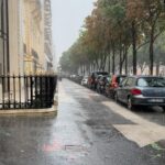 Phantira Pipityakorn Instagram – Paris in the (heavy)rain ☔️. I can still go shopping tho🧼🥶💸
Ps. ร้านนี้อาหารทะเลสดมากก 🦪กับดอลลี่คือที่🎣

#eatateatenwminnie Marius et Janette