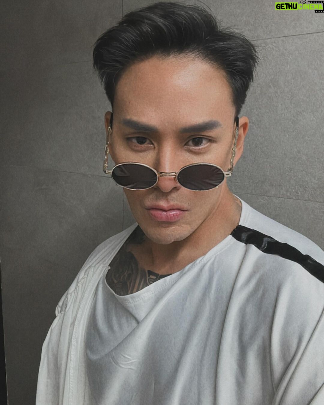 Pharanyu Rojanawuttitham Instagram - เรียกผมว่า กาม..เทพ“ไข่หอม” 🥚🤴🏻@tack.tackleman #กกน#ไข่หอม Thailand