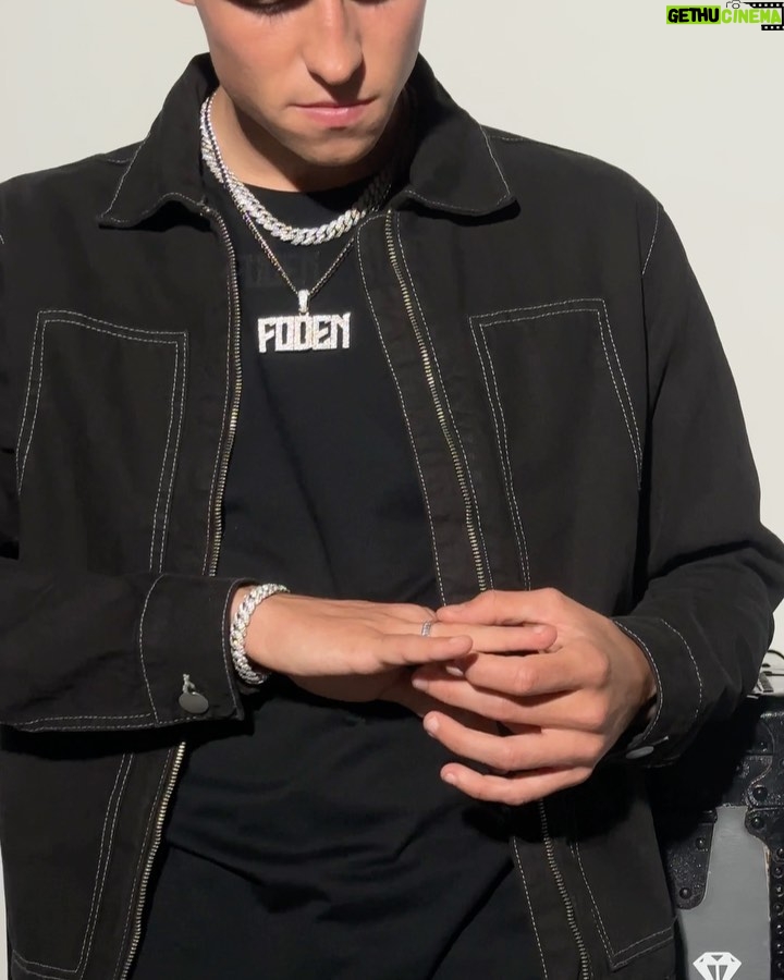 Phil Foden Instagram - New season @cernucci jewellery 👌