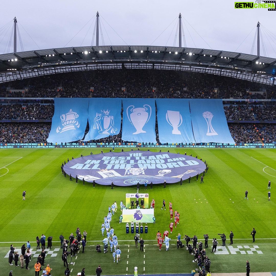 Phil Foden Instagram - Seeing out 2023 with 3 points 💪🏻 Etihad Stadium