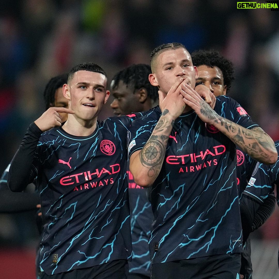 Phil Foden Instagram - 6/6 ✅ Buzzin for the lads tonight ☝🏻⚽️ Rajko-Mitić-Stadion