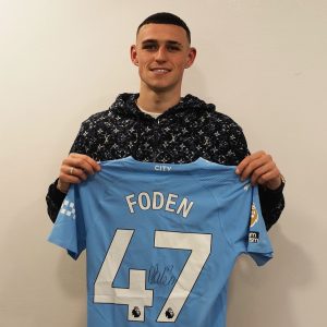 Phil Foden Instagram - 🔵 10M FOLLOWERS GIVEAWAY! 🔵

To celebrate and say thank you for reaching 10 million followers I’m giving away a signed match shirt to one lucky follower! 👕

TO ENTER: 
• Like this post 🩵
• Tag a mate in the comments 💬
• Make sure you’re following me 🙌

Entries close at 18:00 UK on 12/01/2024 and the winner will be contacted by direct message from this account (@philfoden) only. T&Cs apply and can be viewed in story highlights. Good luck!

_____
Giveaway has now closed and winner has been contacted. Thanks to everyone who entered 👊🏻