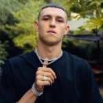 Phil Foden Instagram - Always layered up w @cernucci jewellery ⛓💧
