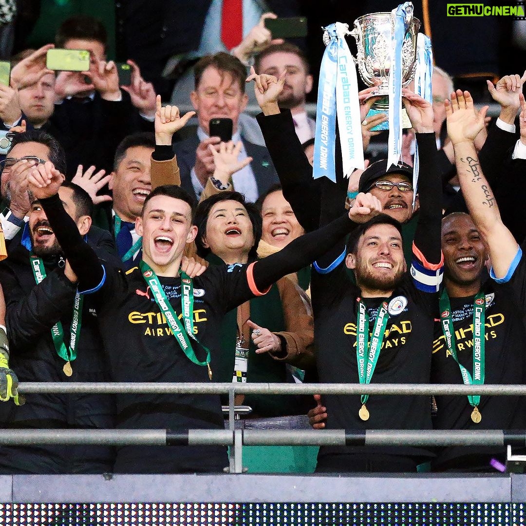 Phil Foden Instagram - The best we’ve ever seen! It was a privilege to have played alongside you, genuinely my idol from being a kid and the best mentor when coming into the first team. Thank you for everything my friend, all the best in your retirement 🩵