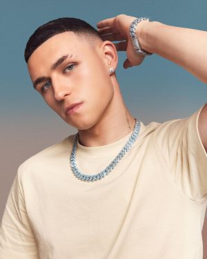 Phil Foden Instagram - My custom jewellery collection w @cernucci has just dropped! ⛓💧