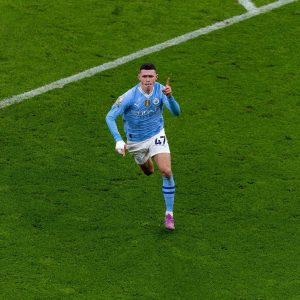 Phil Foden Instagram - Derby day delight! 👊🏻🔵